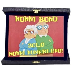 Targa con cofanetto rettangolare Cm. 23x18 - Nonni Bond Targa con cofanetto rettangolare Cm. 23x18 - Nonni Bond - Borgi Cioccolateria Lindt